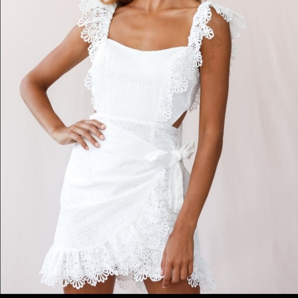 Vici White Eyelet Lace Apron